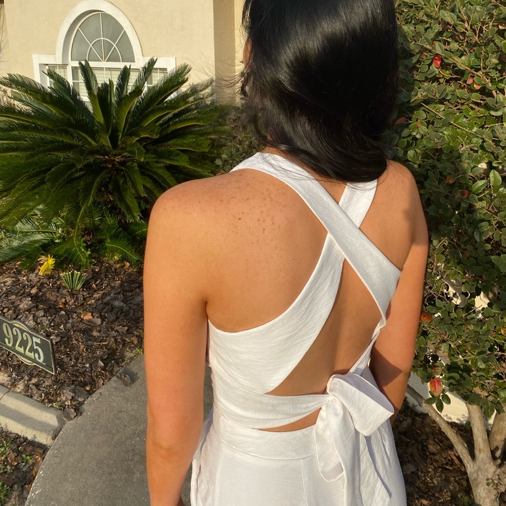 White Two Piece Set - Picture 4 of 4